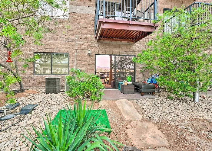 Walk To Beach: Havasu W/ Pool Access
