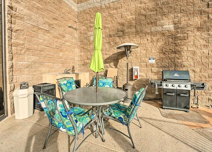 Walk To Beach: Havasu W/ Pool Access Lake Havasu City