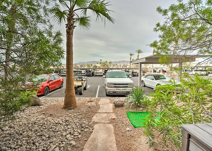 Walk To Beach: Havasu W/ Pool Access Holiday home Lake Havasu City